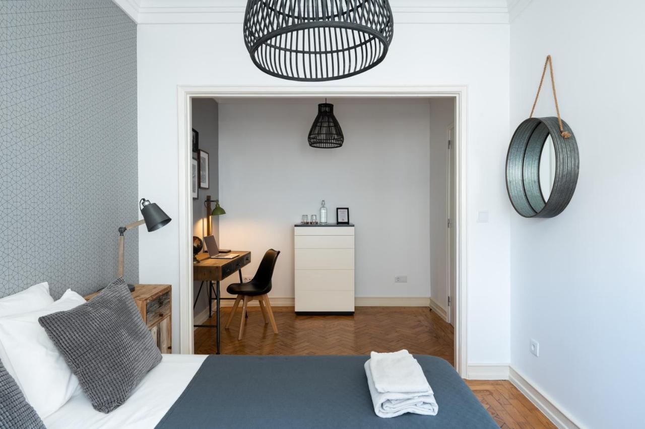 Dumont Guest house