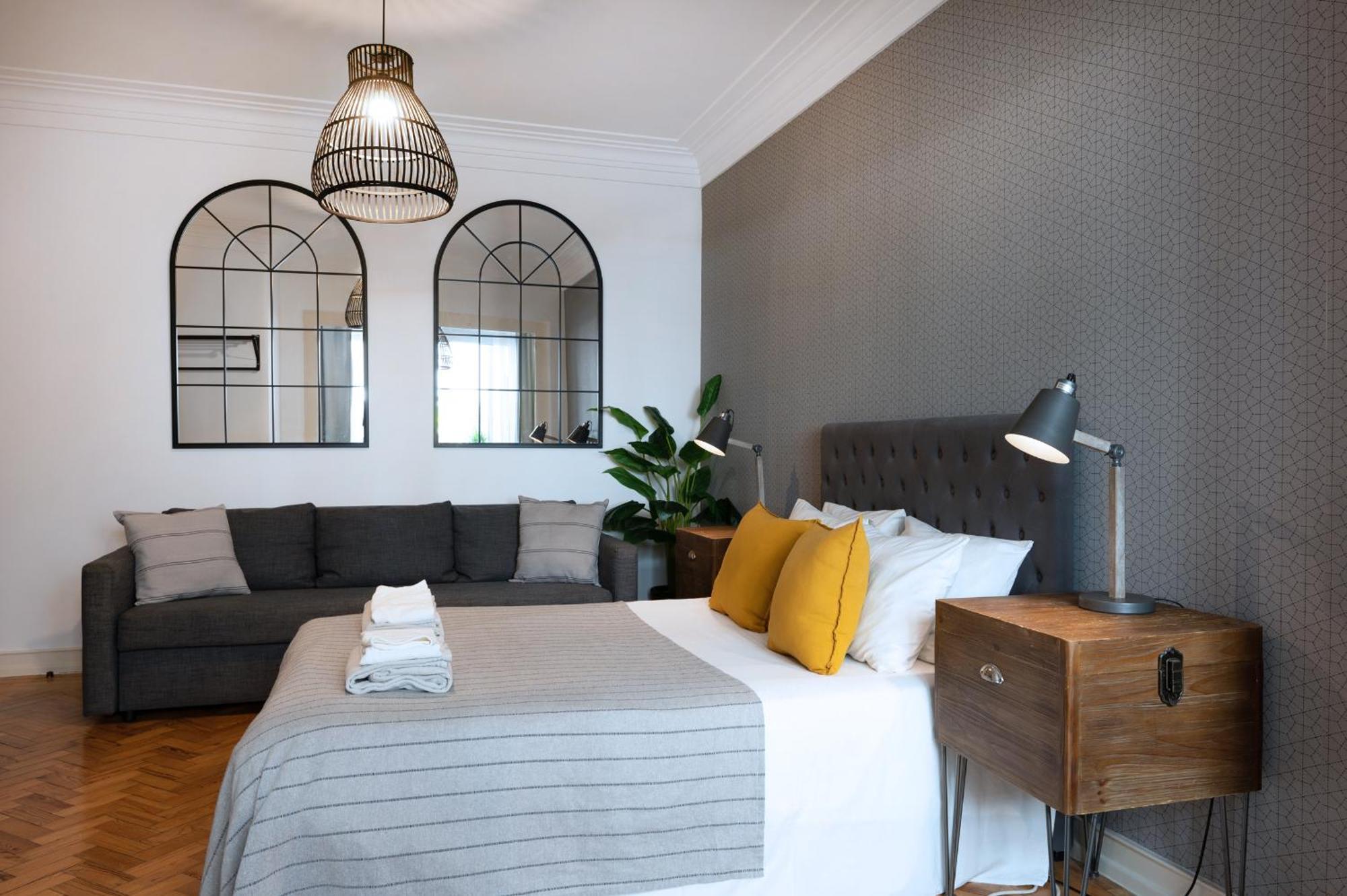 Dumont Guest house